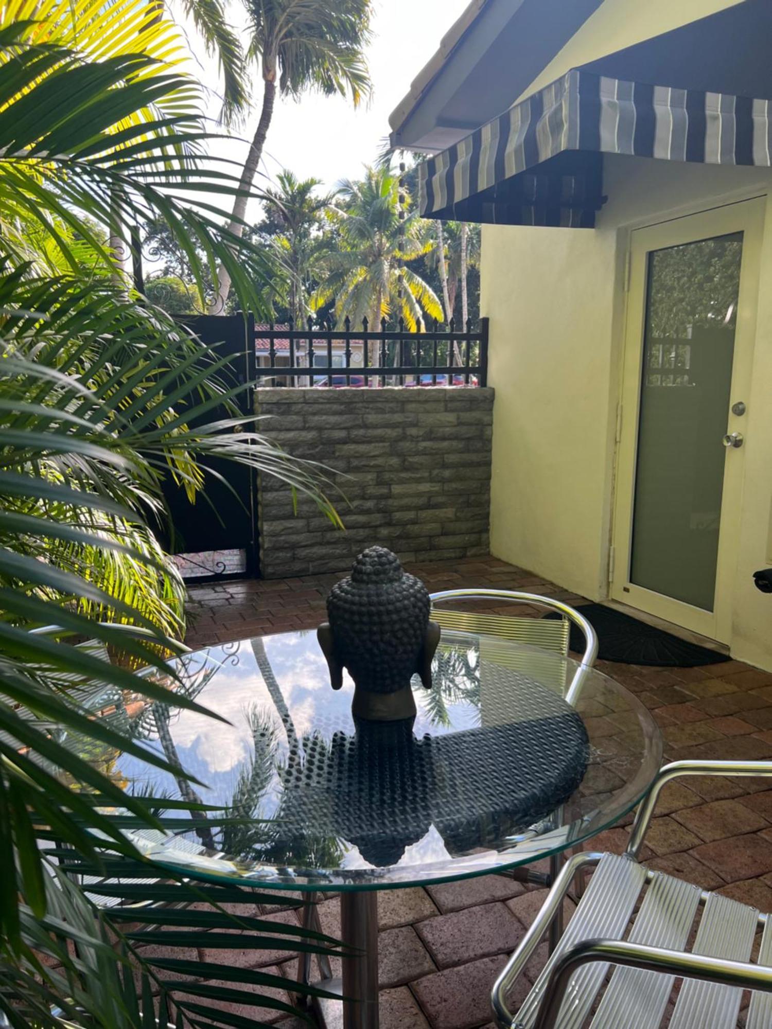 Villa Guilla North Miami Exterior photo